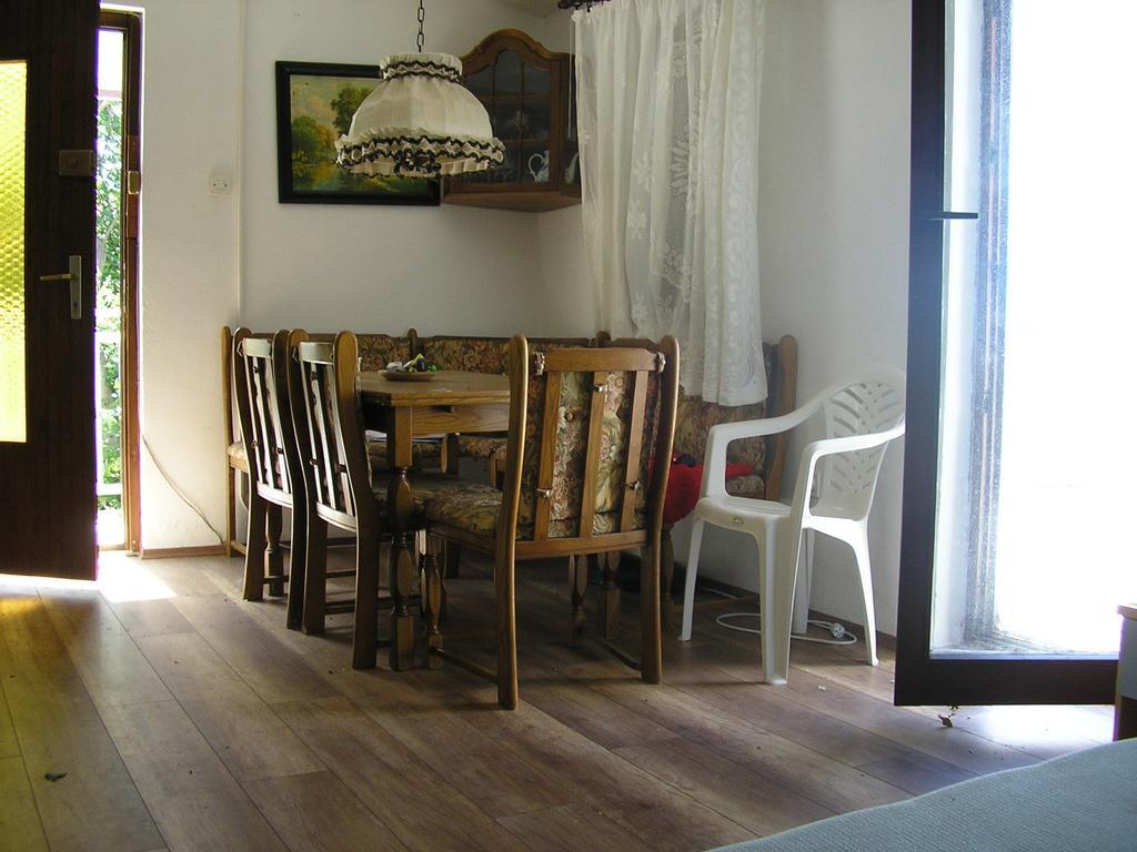 Apartment Bilic Klenovica Chambre photo